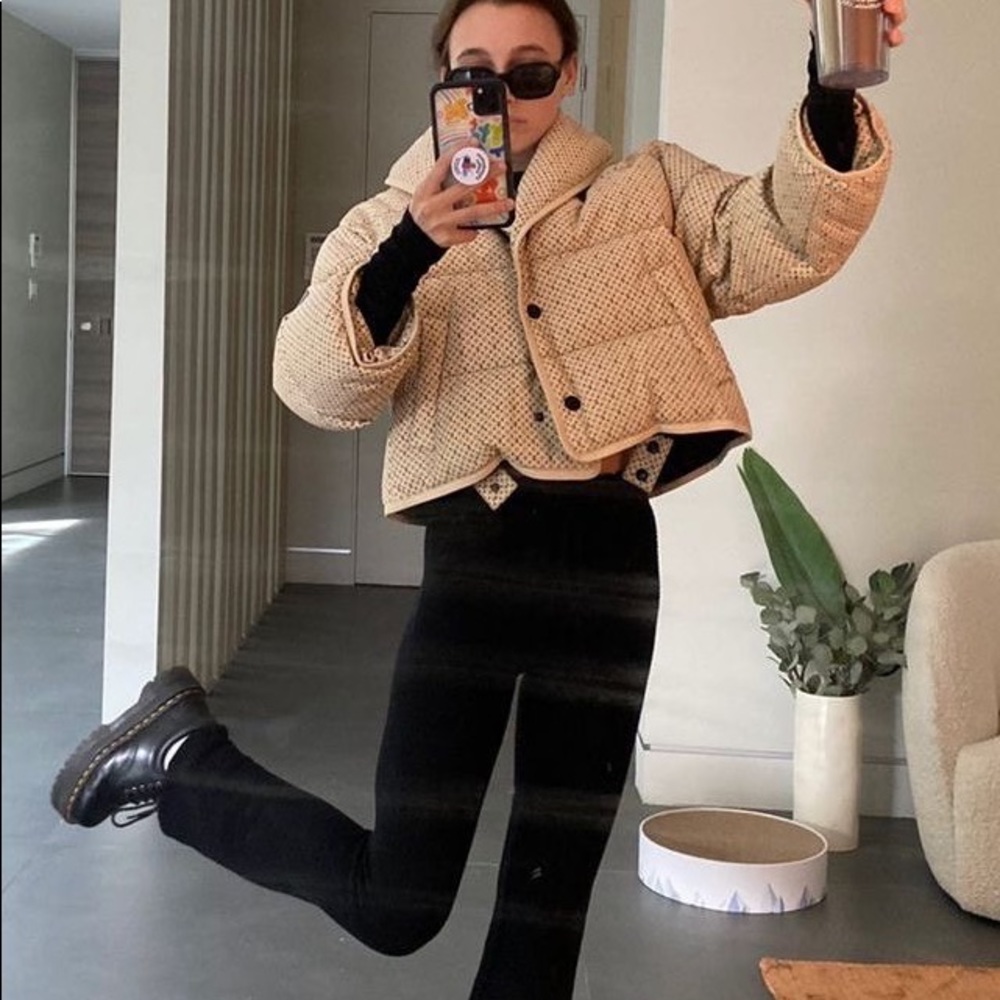 🔥 IN SEARCH OF 🔥 cute puffer jackets